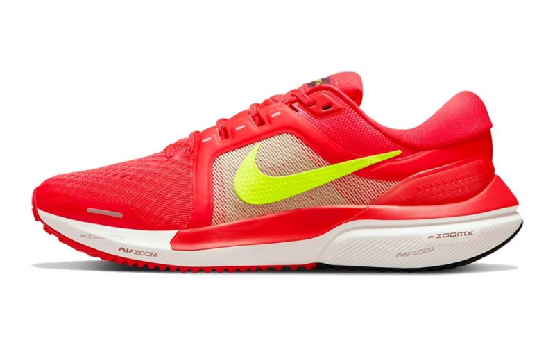 Nike Air Zoom Vomero 16 rojo - libertad de movimientos